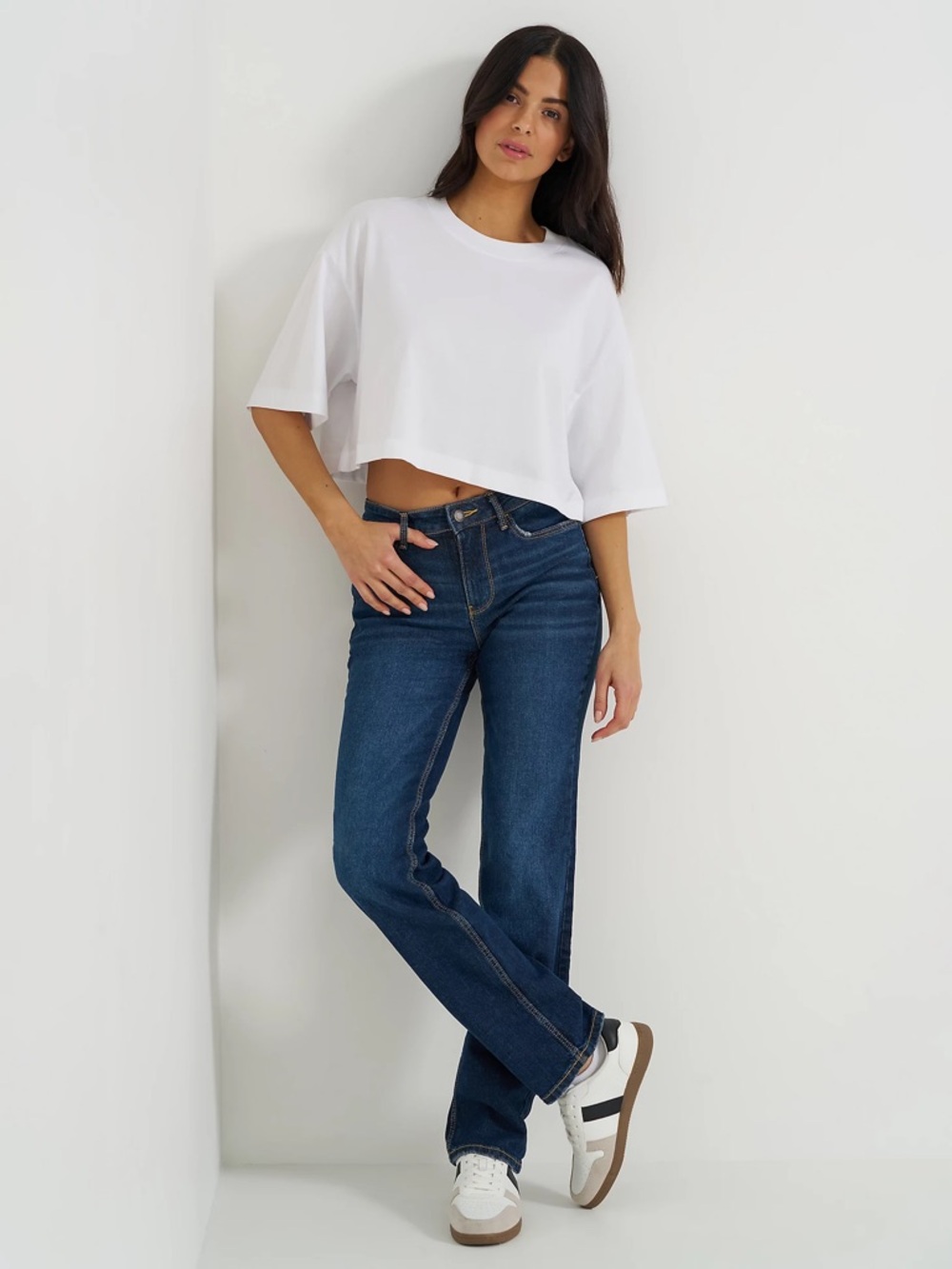 Wrangler | High Rise | Straight Leg | Dark Blue Jeans | Women’s Size 6 | NWT